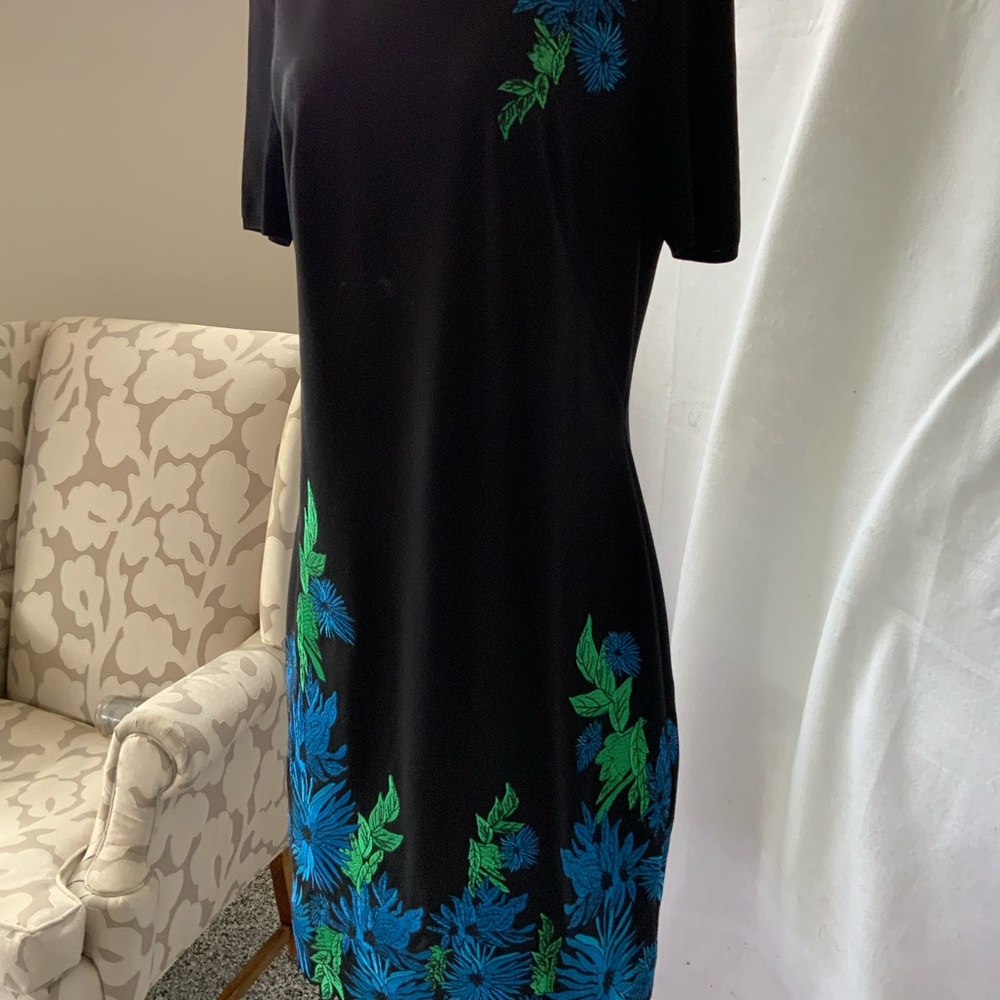 Sue Tahari dress